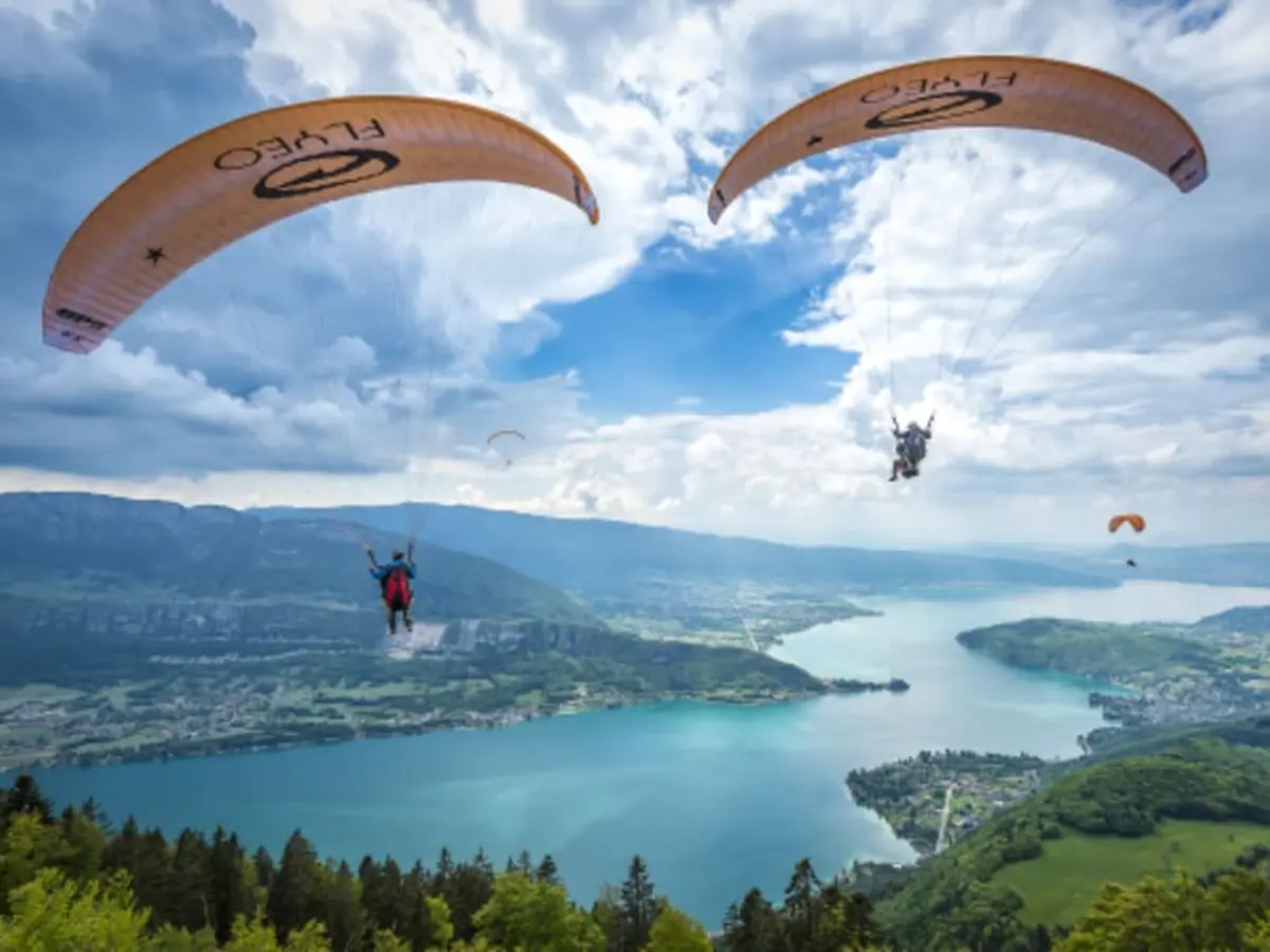 Vol Découverte en parapente au-dessus du lac d'Annecy (74)