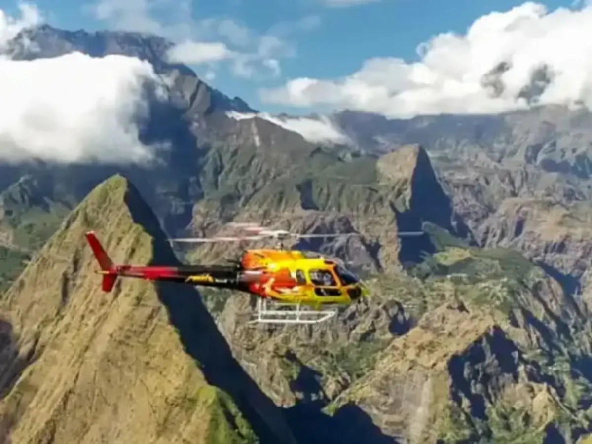 Vol en hélicoptère à la Réunion (974)