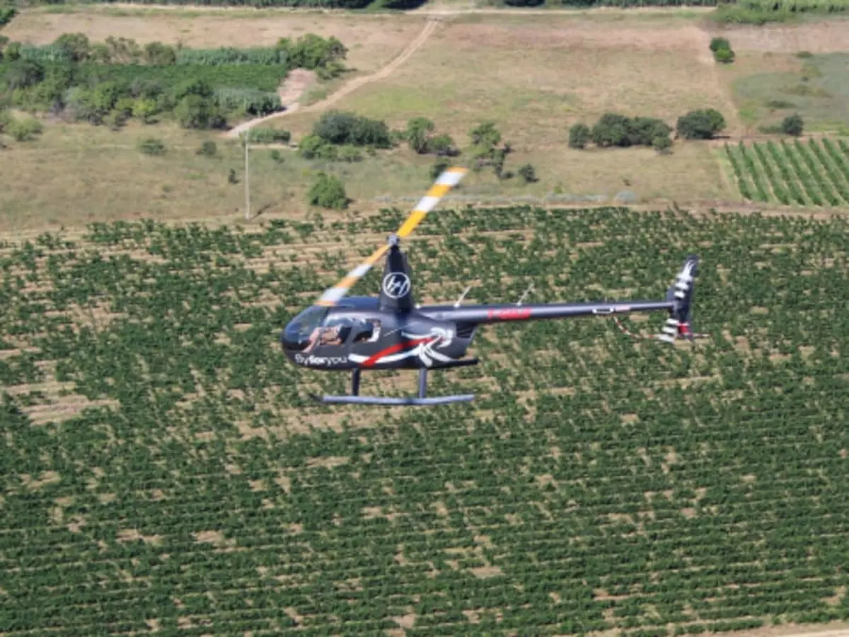 Vol en hélicoptère autour d'Agen (47)