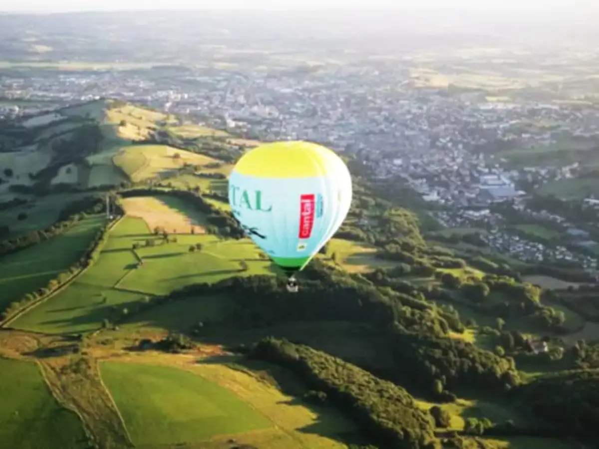 Vol en Montgolfière Les Volcans d'Auvergne (15)