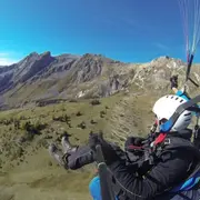 Vol en parapente à Chamoux-sur-Gelon (73)