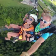 Vol en Parapente au-dessus d'Annecy (74)