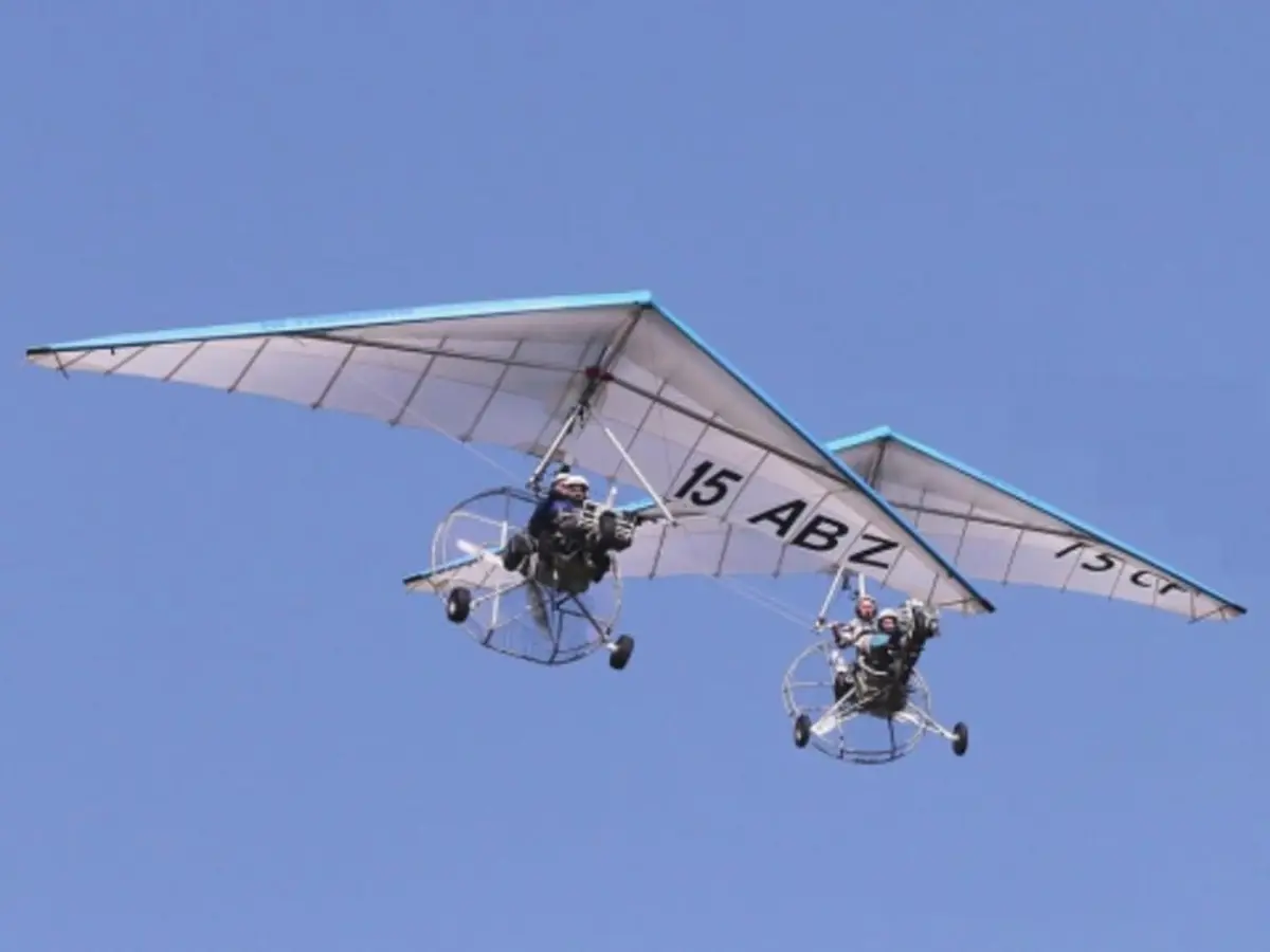Vol en ULM au pied du volcan Cantal en Auvergne (15)