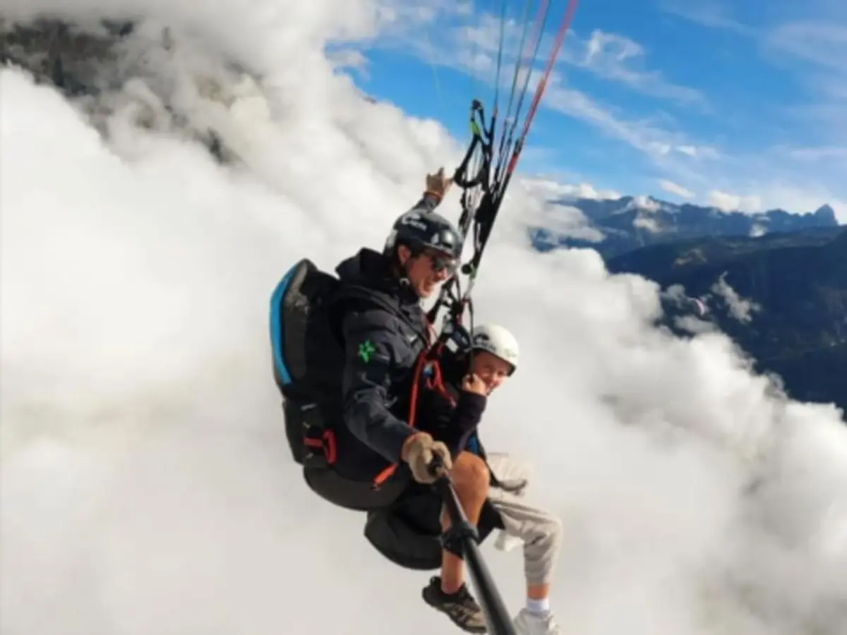 Vol enfant en Parapente depuis le plan de l'Aiguille à Chamonix