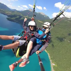 Vol minot en parapente au col de la Forclaz (74)