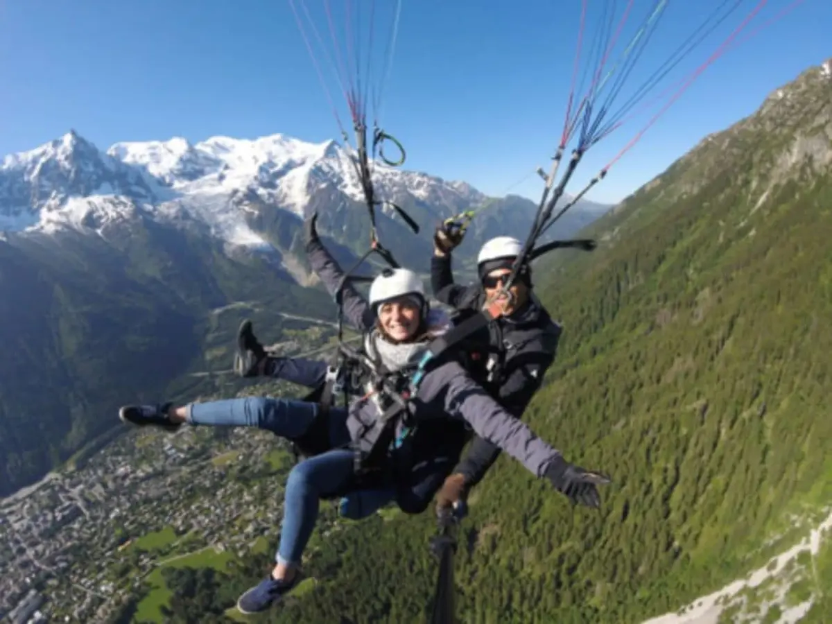 Vol XXL en Parapente depuis le plan de l'Aiguille &agrave; Chamonix