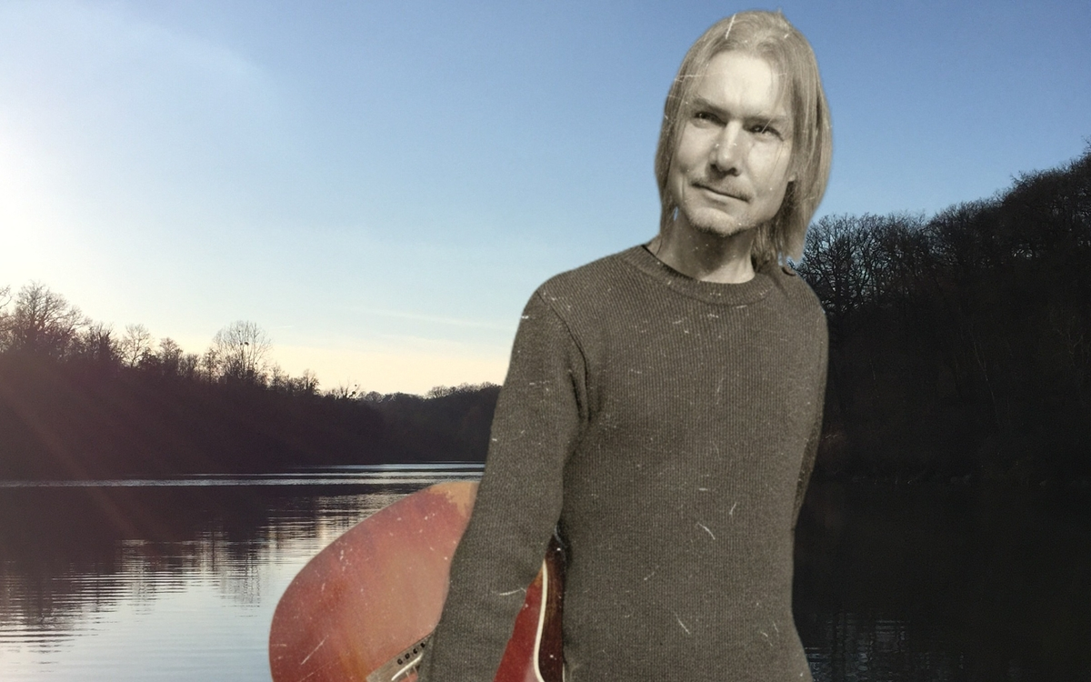 VooVanT présente son premier EP, EntreBleu.   Premier extrait: Pas de raison qu'on se pâme, disponible sur toutes les plateformes.