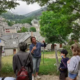 Voyages Entre Religions Et Croyances Sur Le Mont Lozère