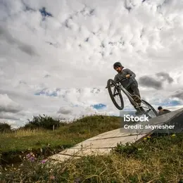 VTT Circuit d'obstacles, réservation en ligne