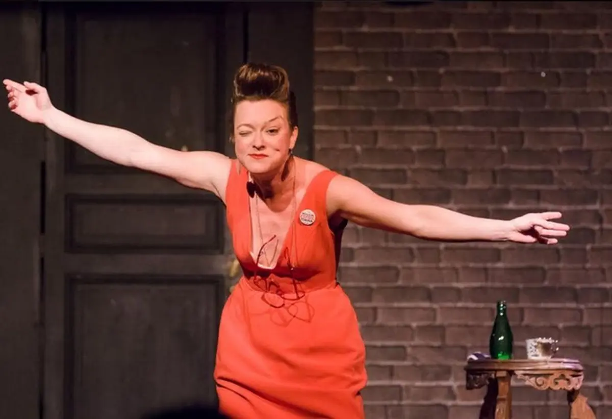Woman show Je buterais bien ma mère un dimanche