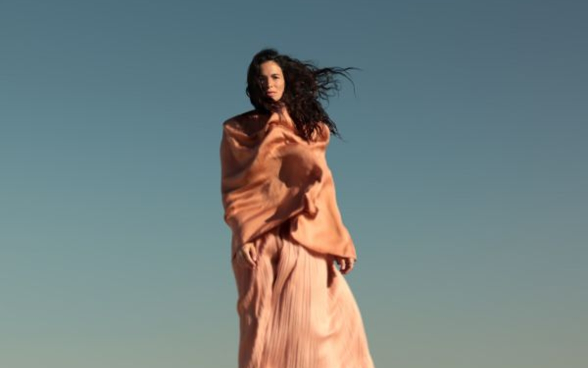 Yael Naim en showcase exceptionnel à la Fnac des Ternes pour son nouvel album !