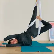 Yoga aérien à Firminy (42)