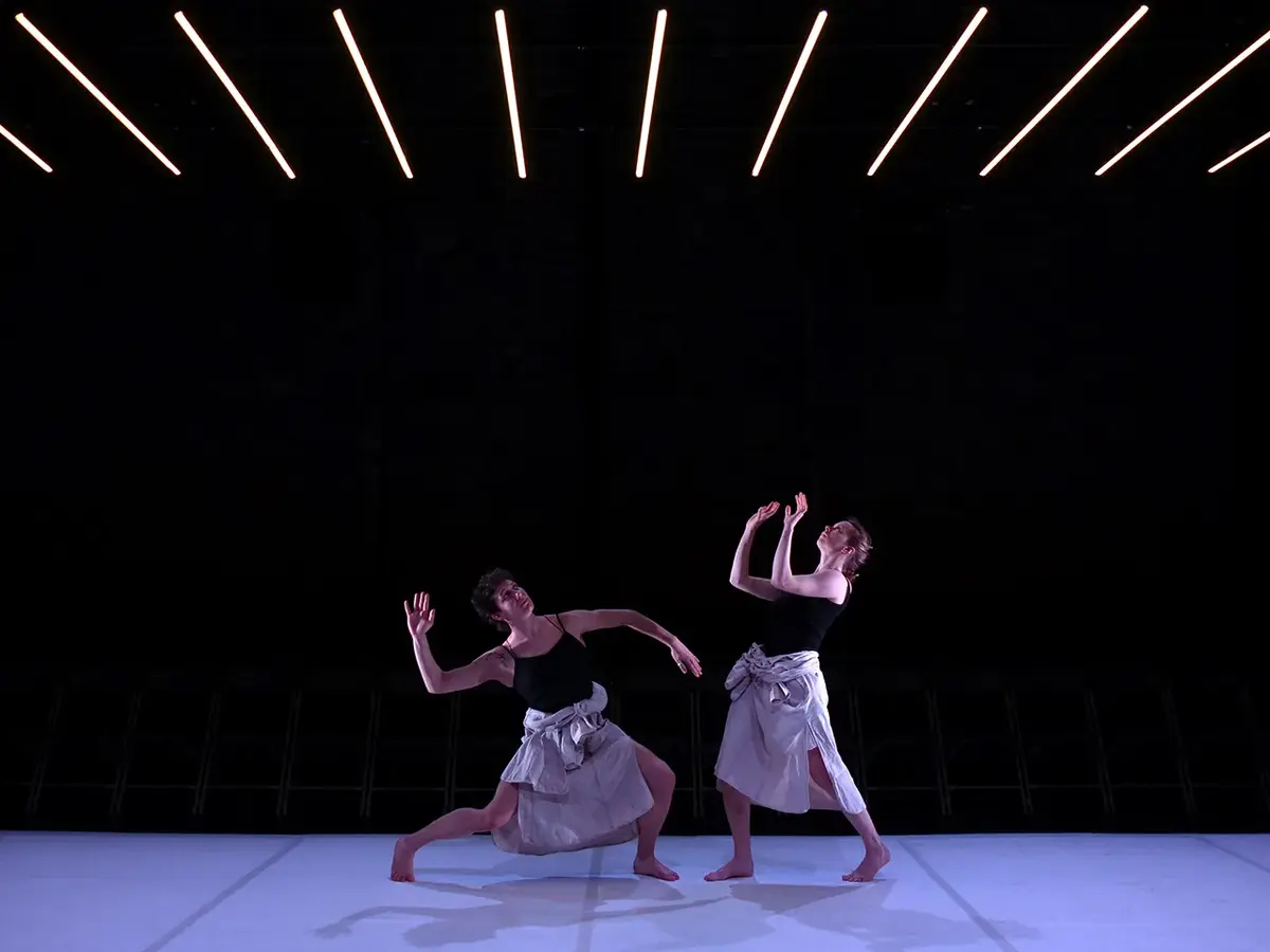 You’re my sister, Sœur