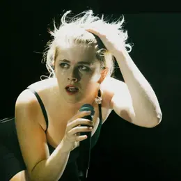Zaho de Sagazan